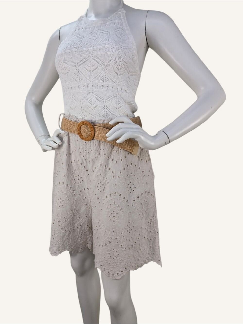 Elissia Made in Italy Beige Cotton Eyelet Embroidered Shorts L NWT Boho Luxe